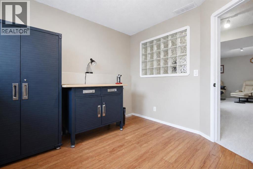 98 Duval Crescent - Image 30
