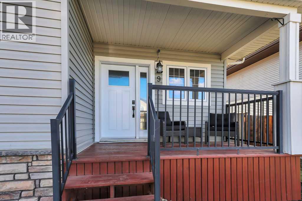 9 Valley Crescent - Image 3
