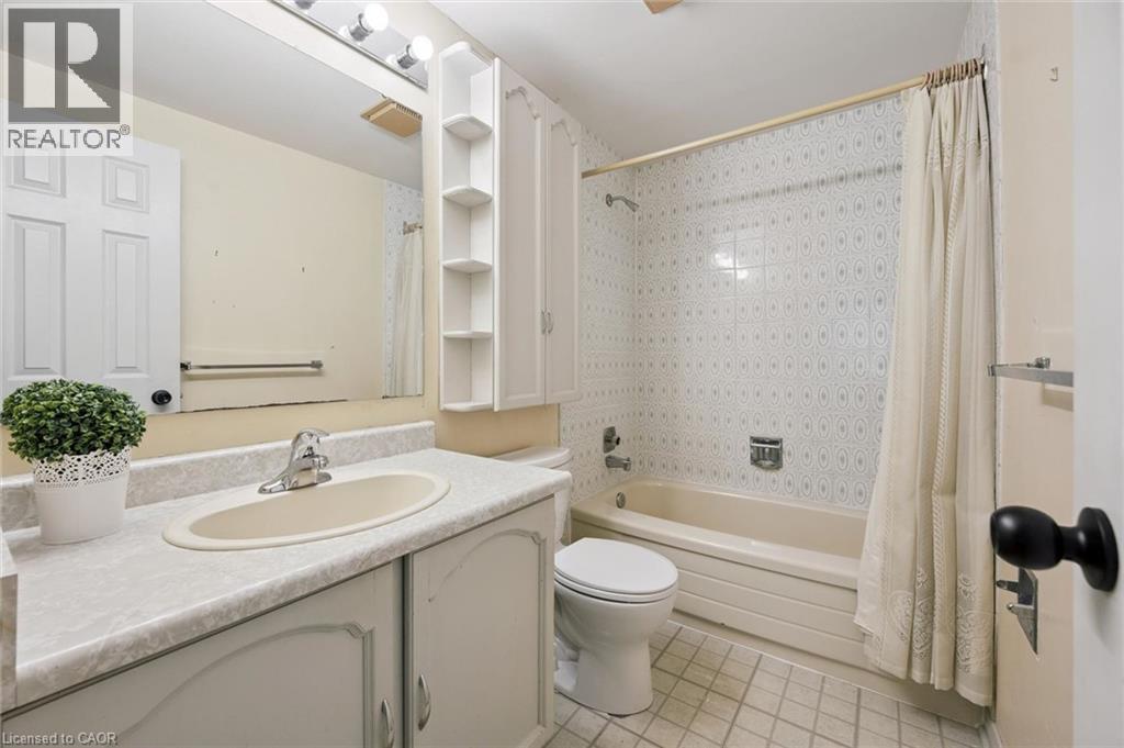 167 WESTVALE Drive - 17