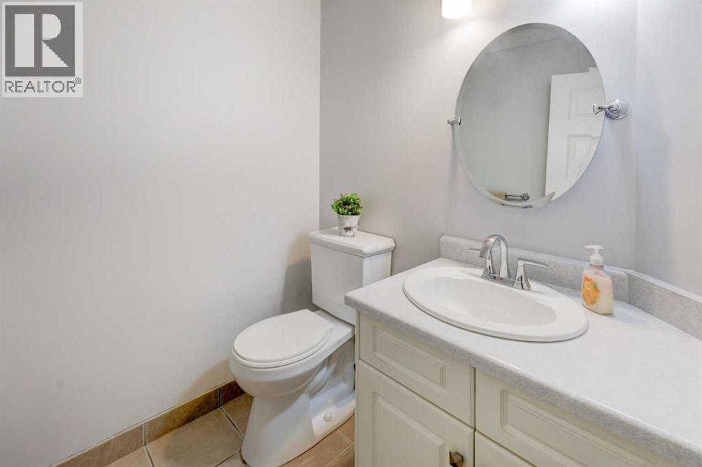 215 Arbour Ridge Way NW - 16