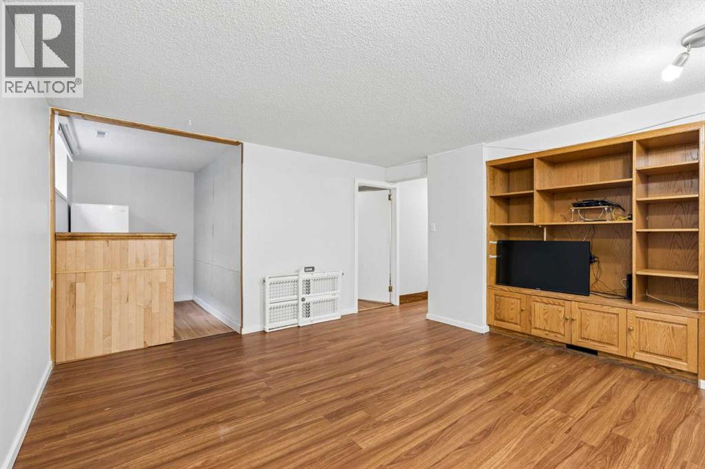 5635 Travis Crescent NE - Image 24