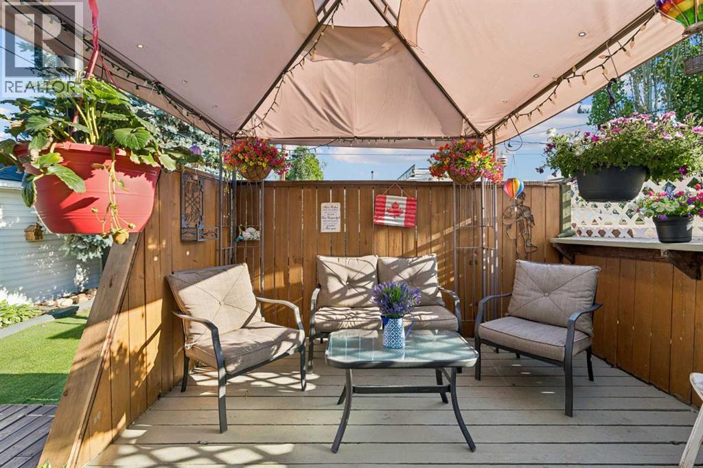 5635 Travis Crescent NE - Image 28