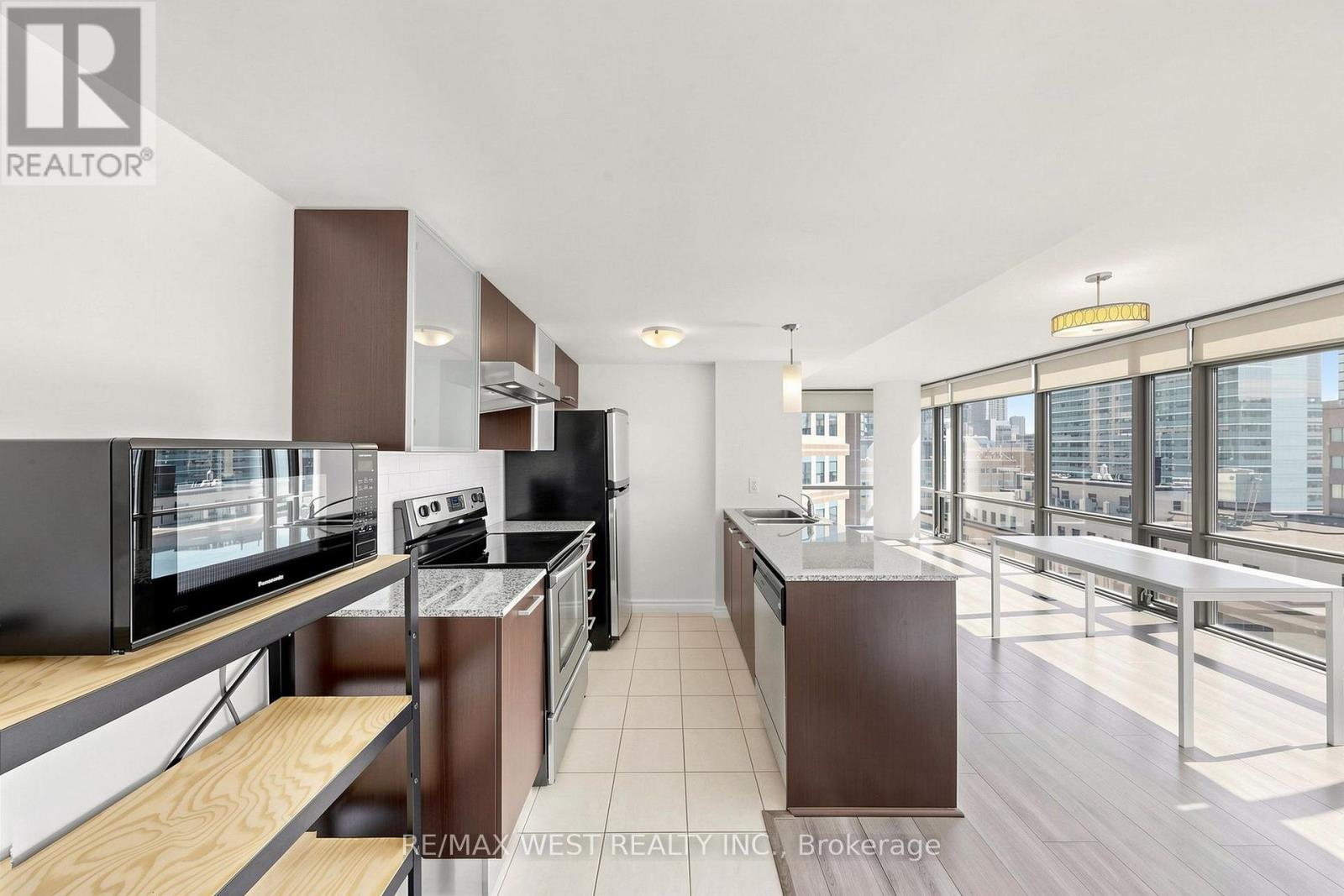 #1203 38 GRENVILLE STREET - 8