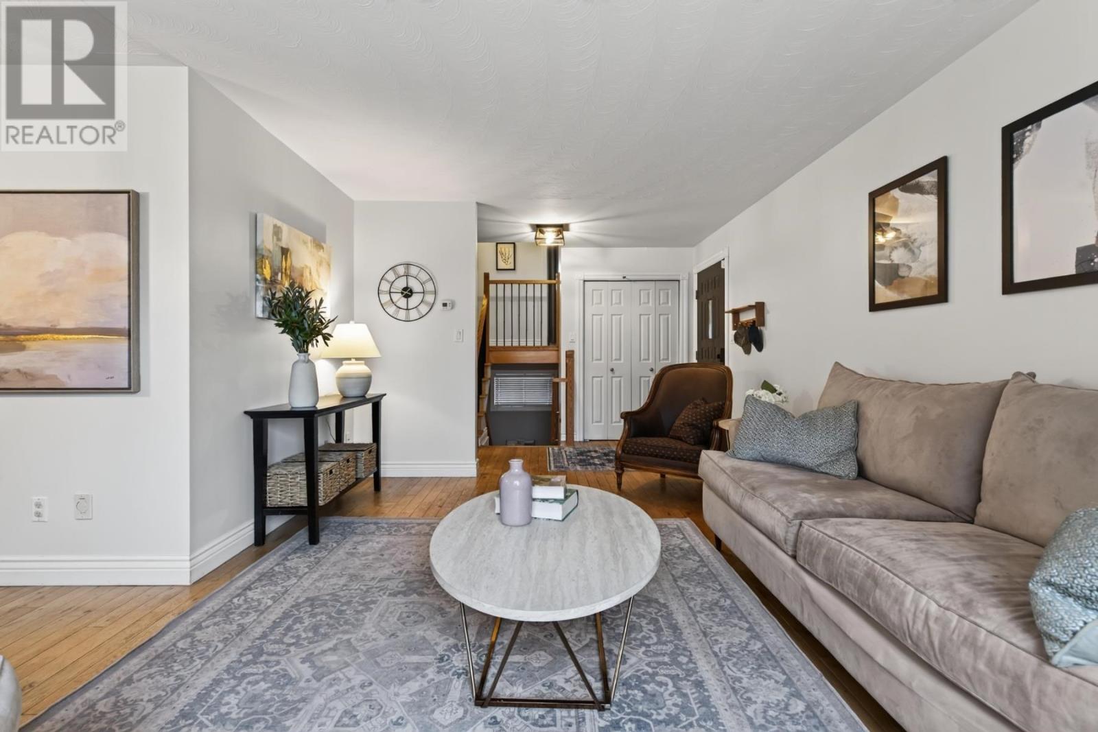 105 Laronde AVE - Image 14