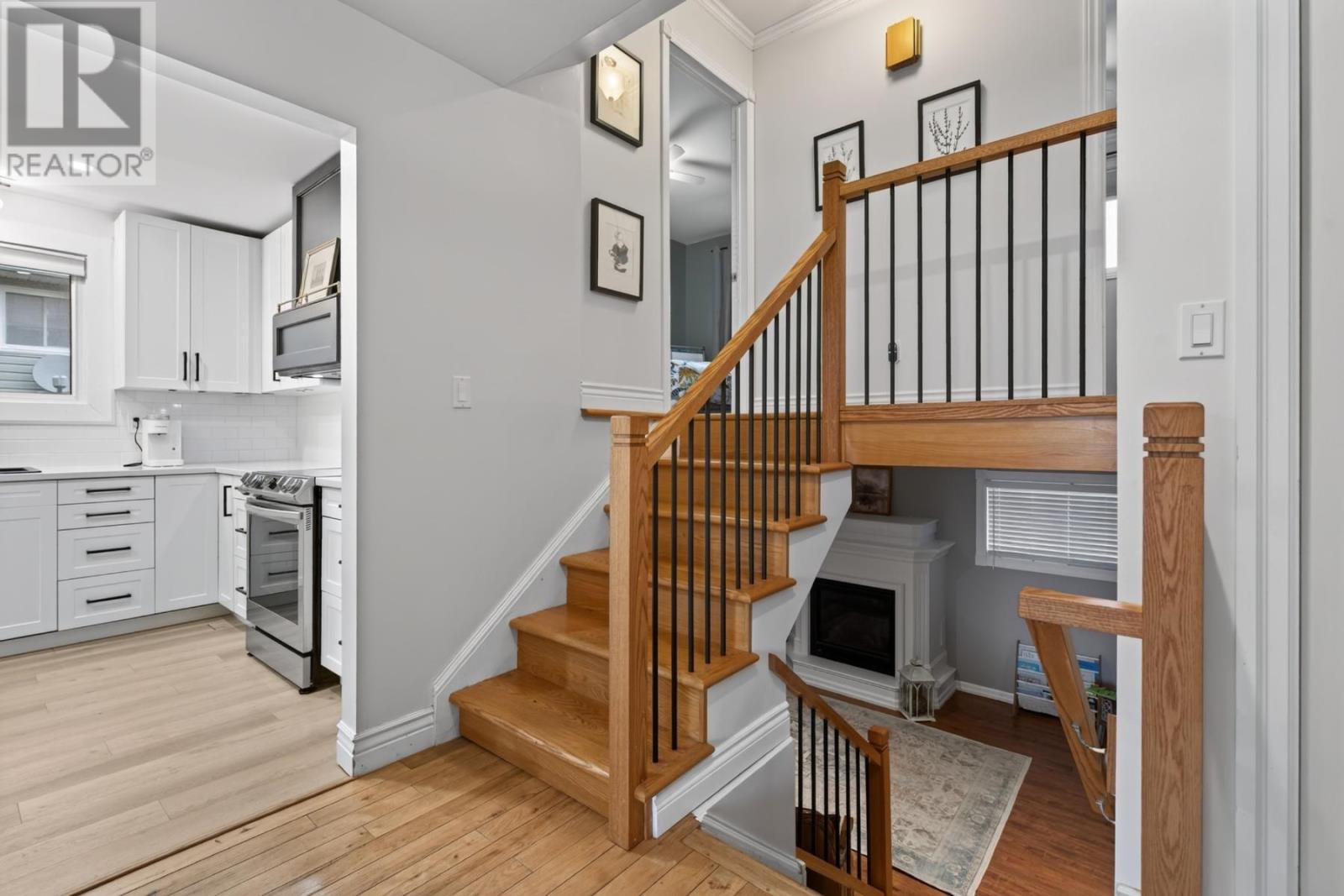 105 Laronde AVE - Image 20