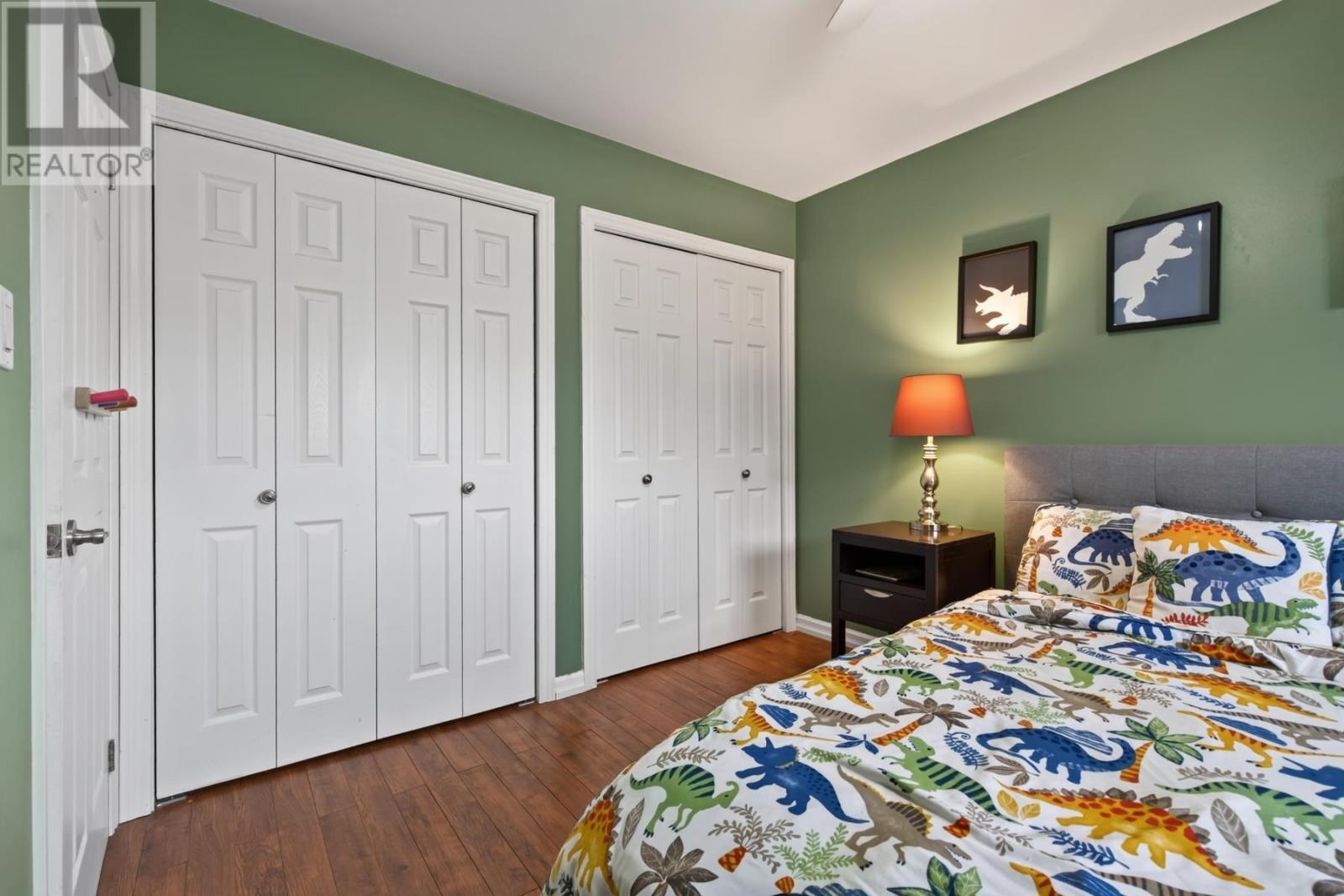 105 Laronde AVE - 25