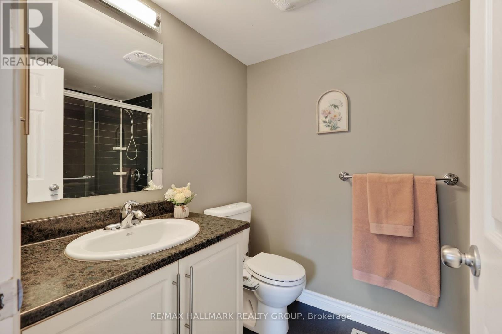 2 Bed, 3 Bath House for Sale in Ottawa – 62 ARGENT PRIVATE, Ottawa – MLS# X13643586 - Image 19