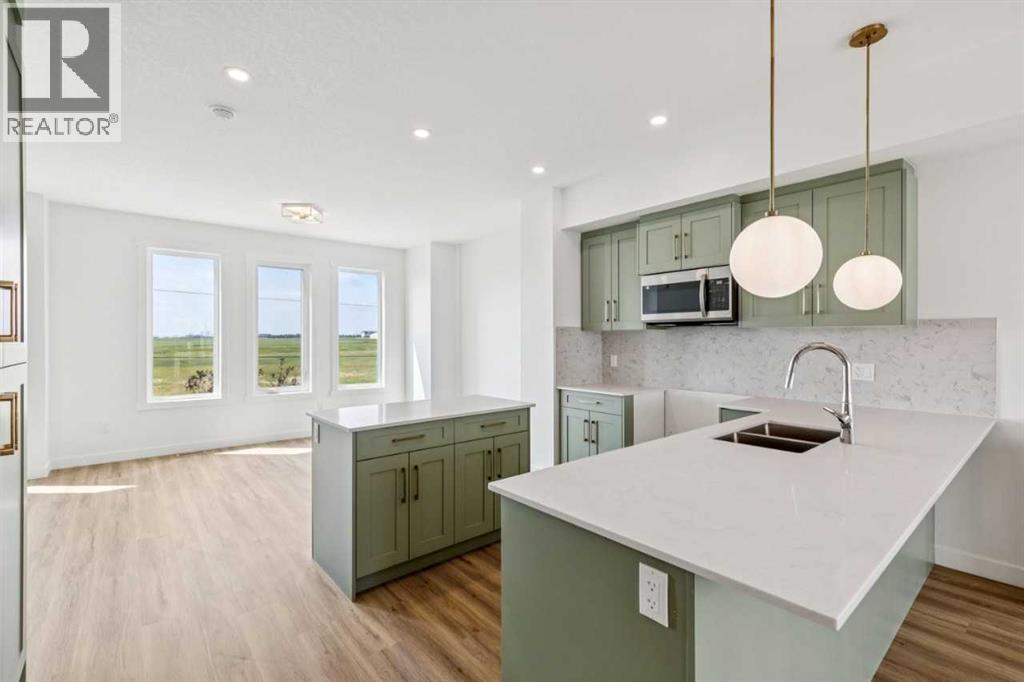 #84 145 Chelsea Mews - Image 12