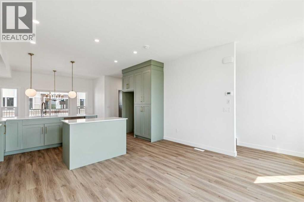 #84 145 Chelsea Mews - Image 16
