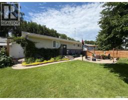 386 4th Street E, Shaunavon, SK S0N2M0 Photo 25