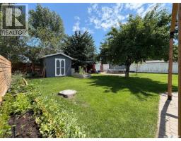 386 4th Street E, Shaunavon, SK S0N2M0 Photo 29