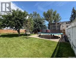 386 4th Street E, Shaunavon, SK S0N2M0 Photo 32
