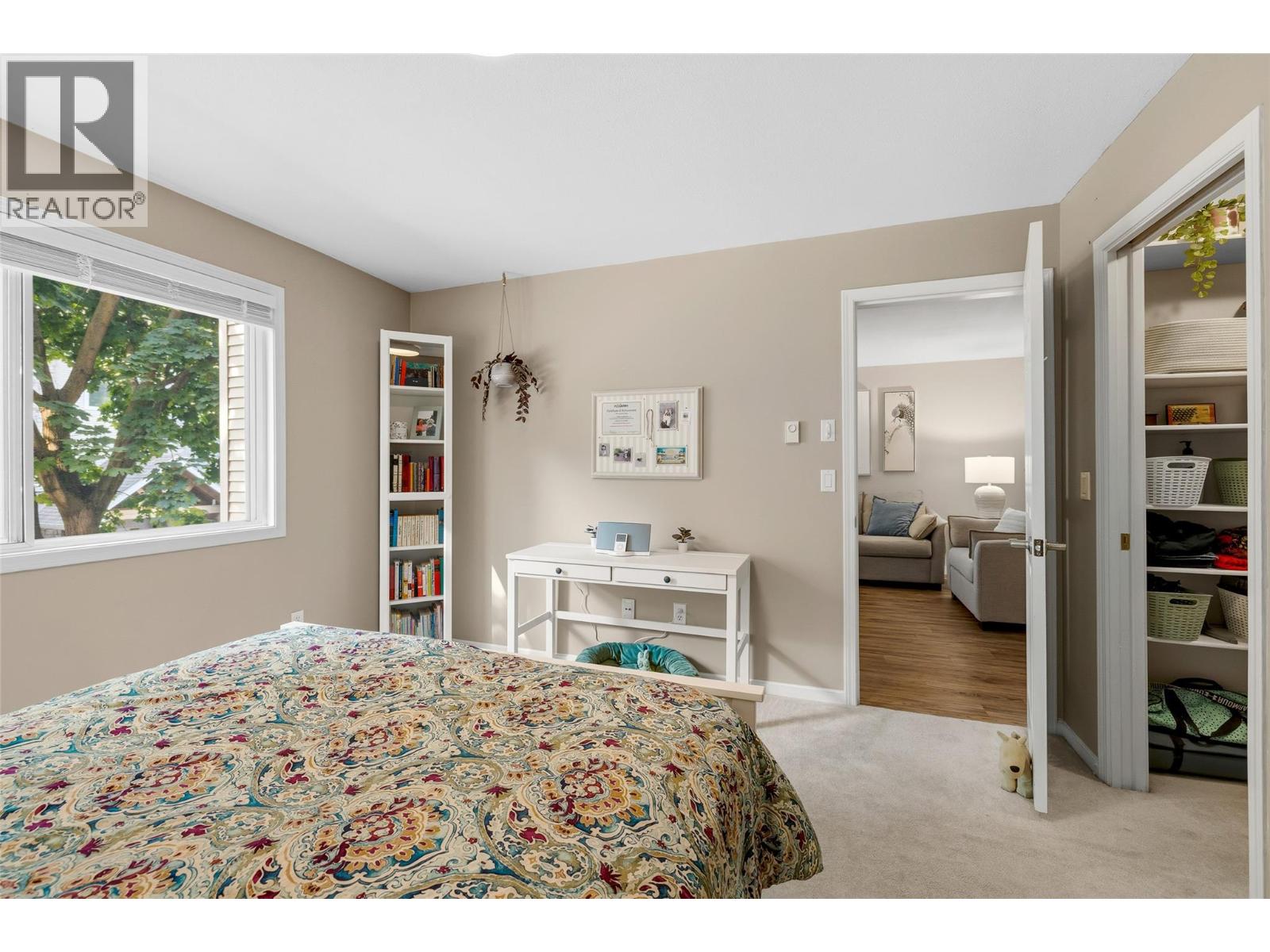 111 940 Glenwood Avenue, Kelowna