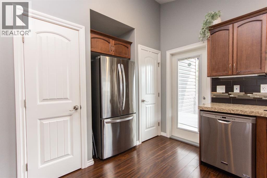 52 Almond Crescent - 12