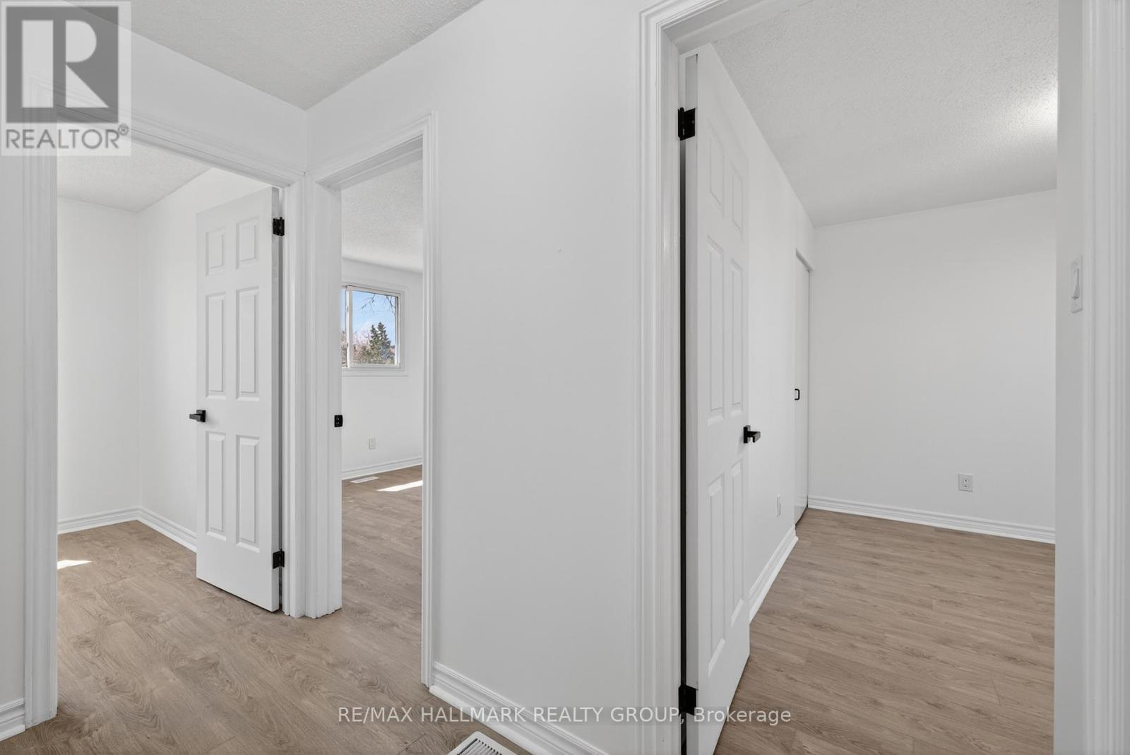 4 Bed, 2 Bath House for Sale in Ottawa – 226 OLD COLONY ROAD, Ottawa – MLS# X13206936 - Image 46