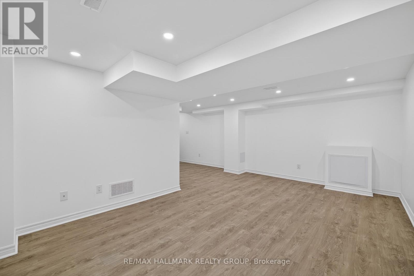 4 Bed, 2 Bath House for Sale in Ottawa – 226 OLD COLONY ROAD, Ottawa – MLS# X13206936 - Image 70