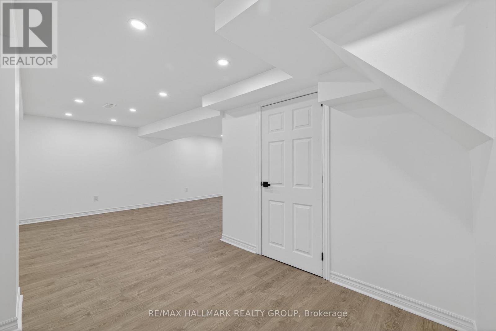 4 Bed, 2 Bath House for Sale in Ottawa – 226 OLD COLONY ROAD, Ottawa – MLS# X13206936 - Image 68