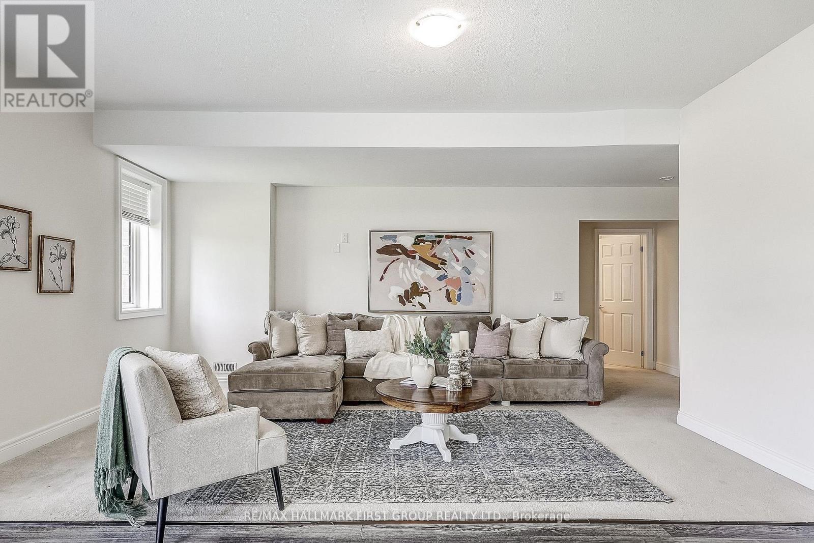 16 BEAVERDAMS DRIVE - 43