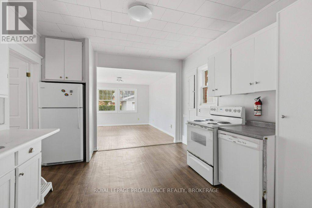 256 COLLINGWOOD STREET - Image 7
