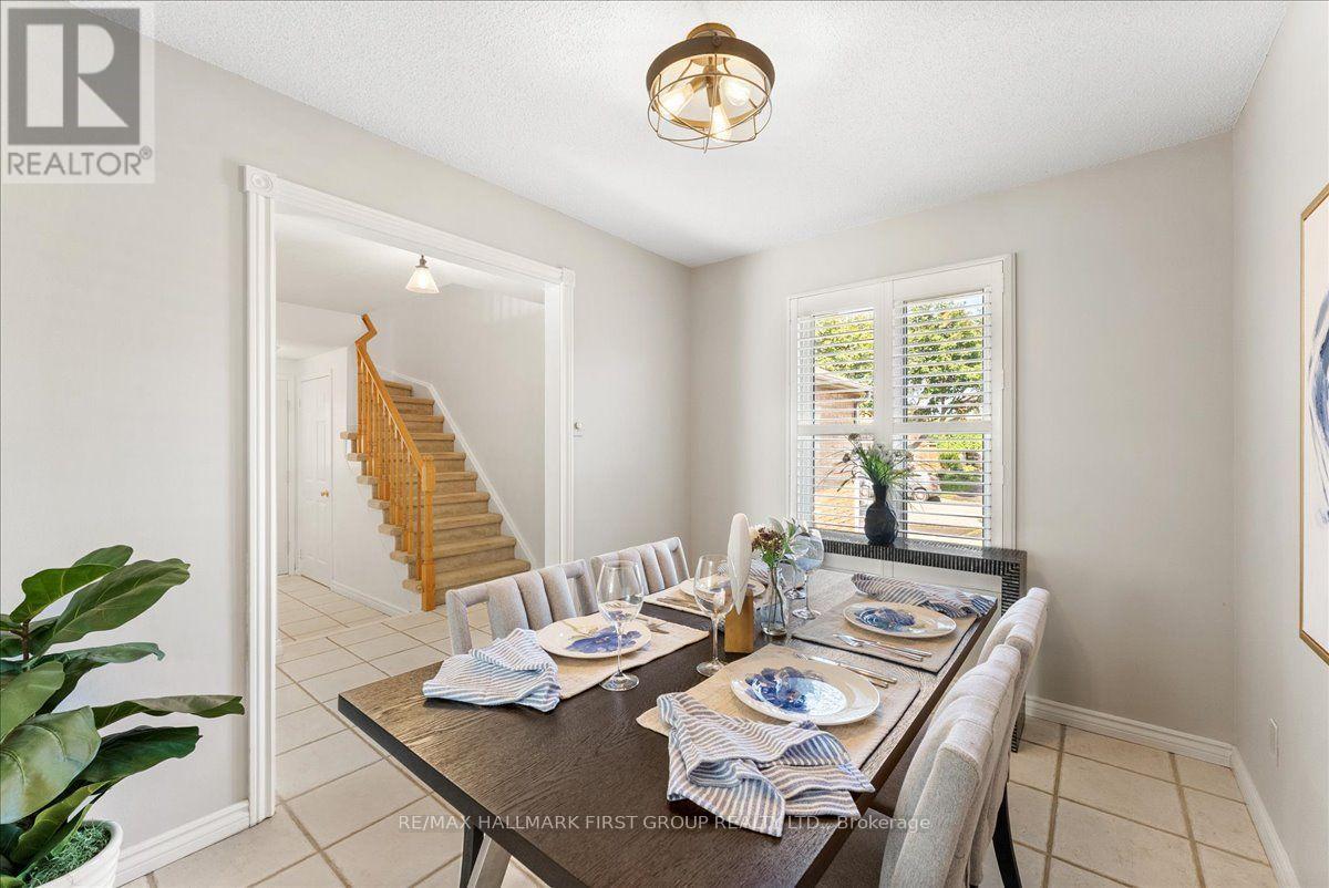 24 FERNBANK PLACE - 11