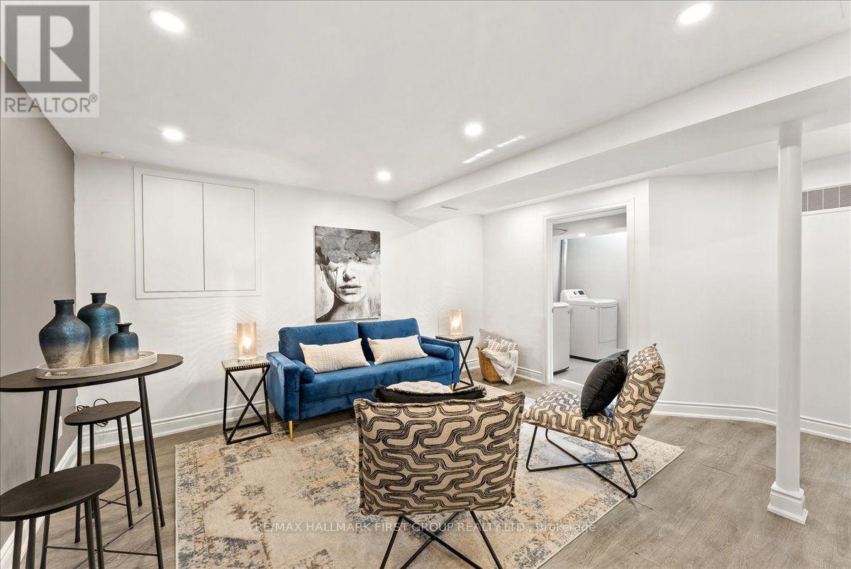 24 FERNBANK PLACE - 19