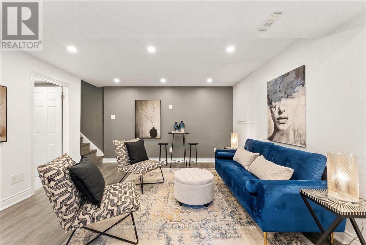 24 FERNBANK PLACE - 21