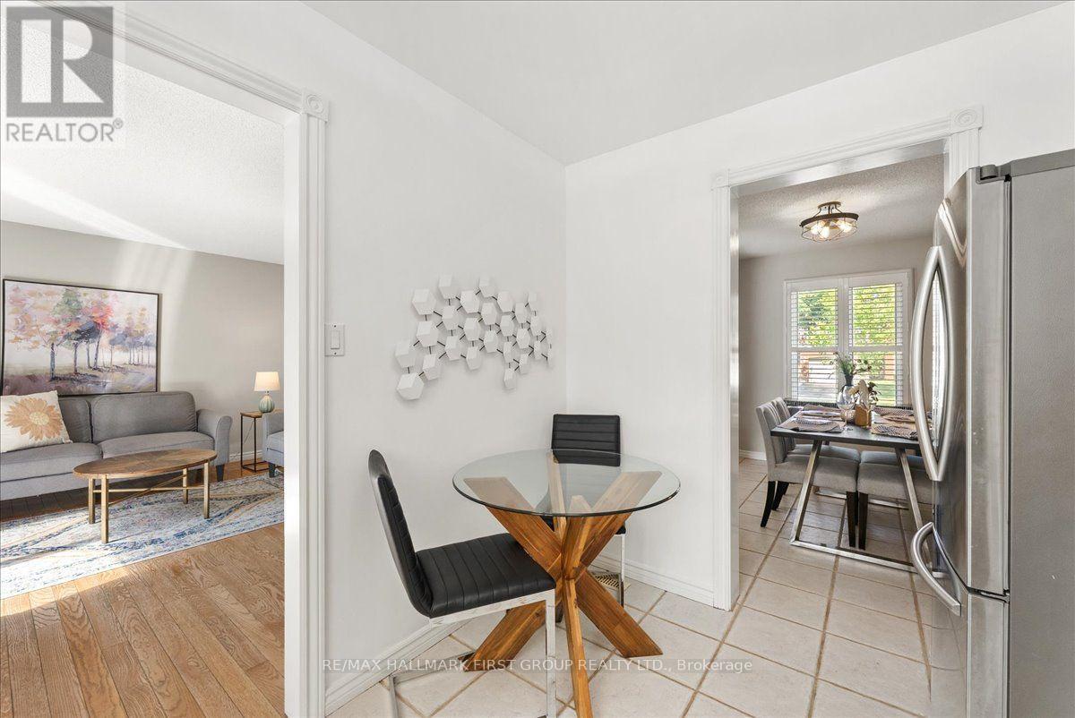 24 FERNBANK PLACE - 8