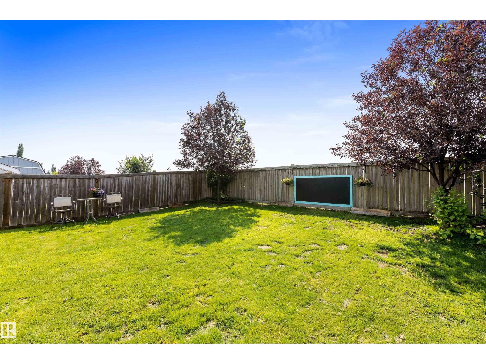 8308 97 ST - Image 33