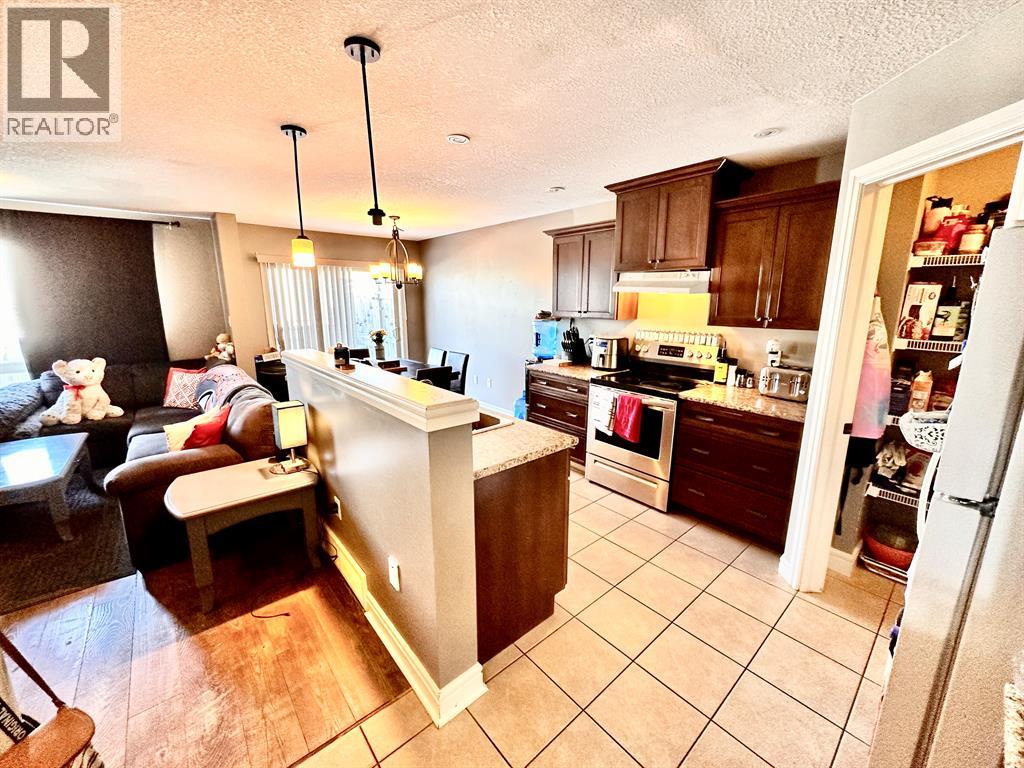 2826 12 Avenue - 4