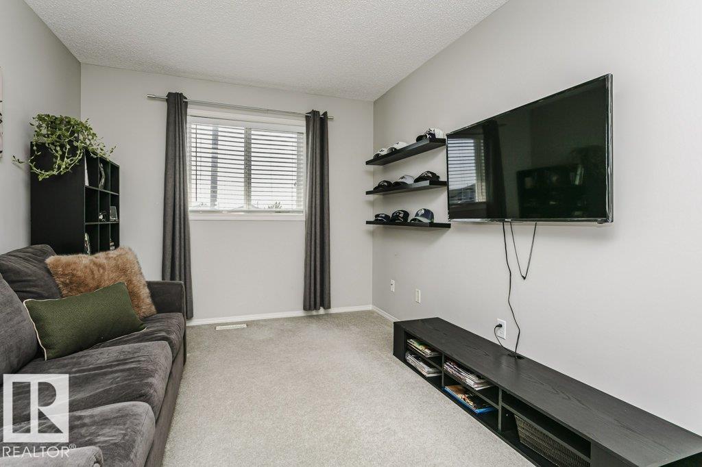 5943 164 AV NW - 29