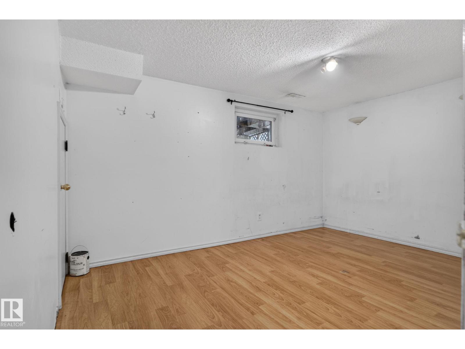 10508 67 AV NW - Image 24