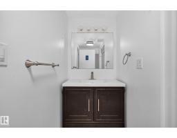 10508 67 Av Nw Nw, Edmonton, AB T6H1Z5 Photo 19