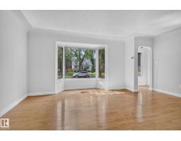 10508 67 Av Nw Nw, Edmonton, AB T6H1Z5 Photo 9