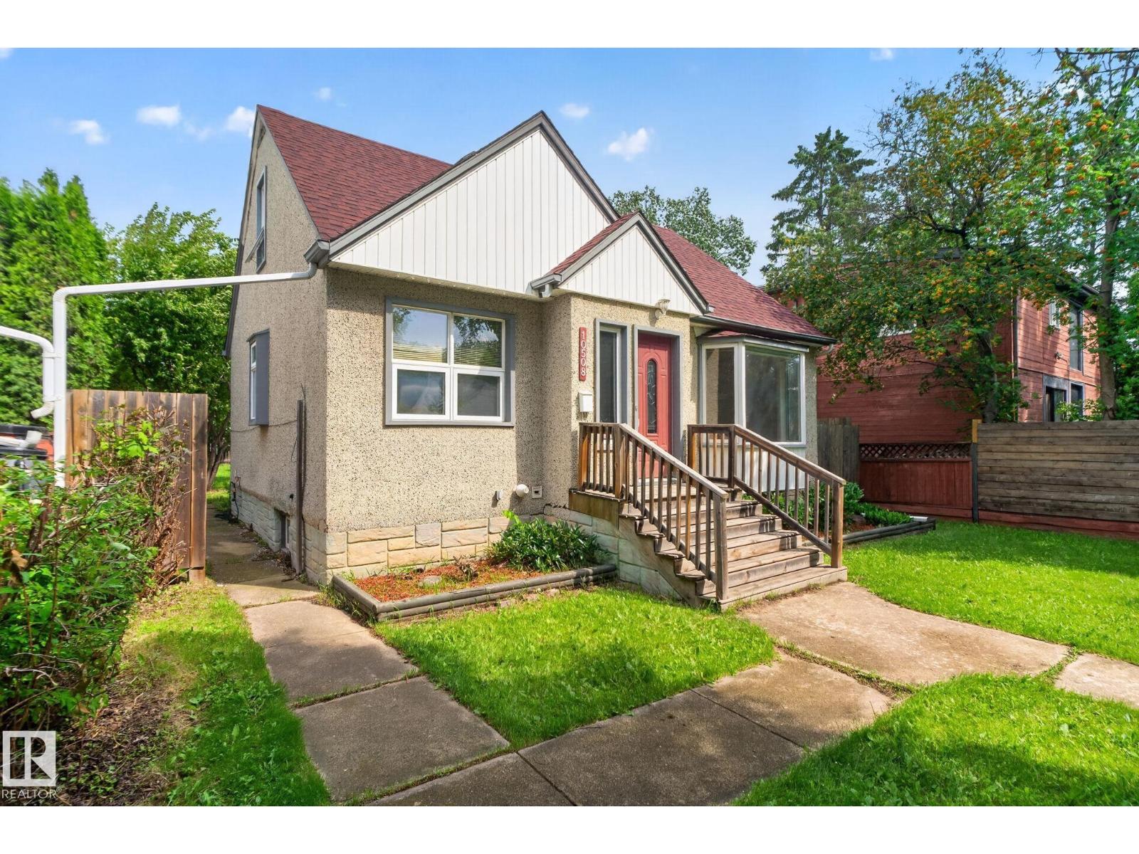 10508 67 AV NW - 2