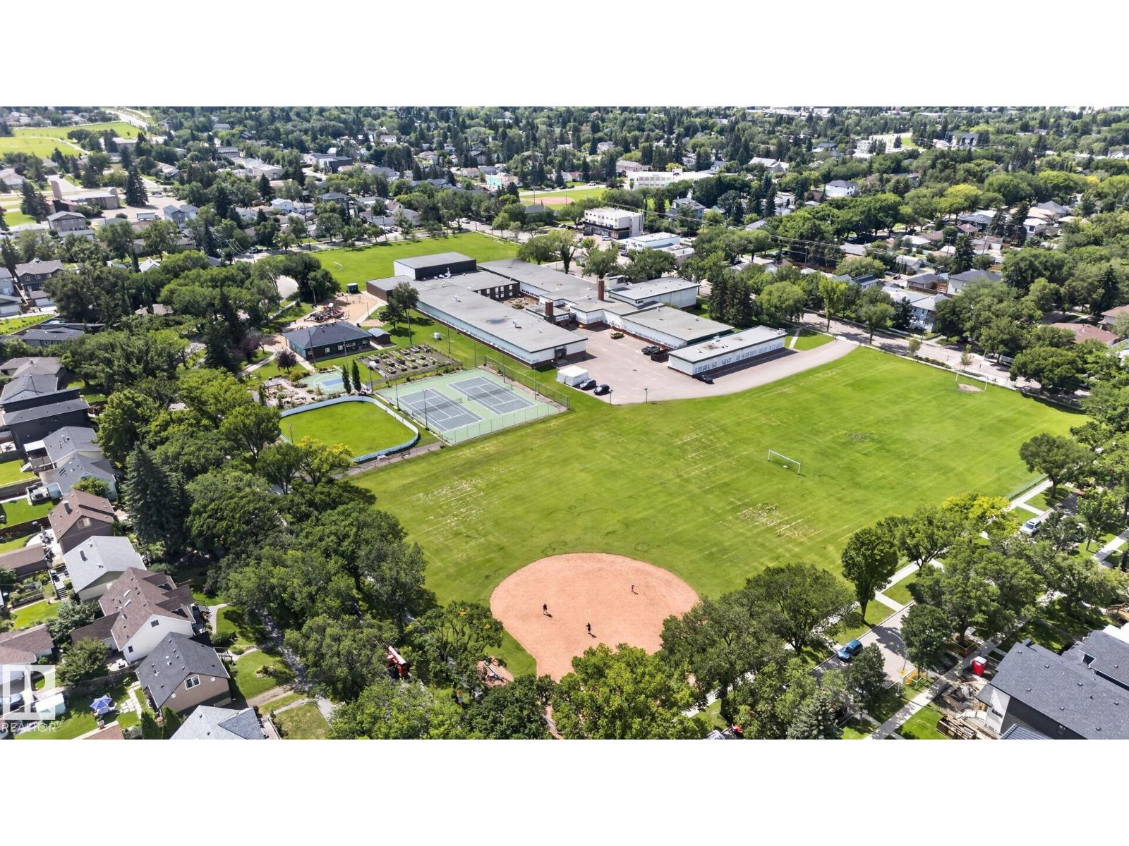 10508 67 AV NW - Image 7