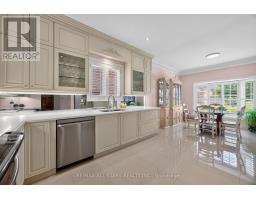 141 - 86 Legendary Trail, Whitchurch Stouffville, ON L4A1N6 Photo 13