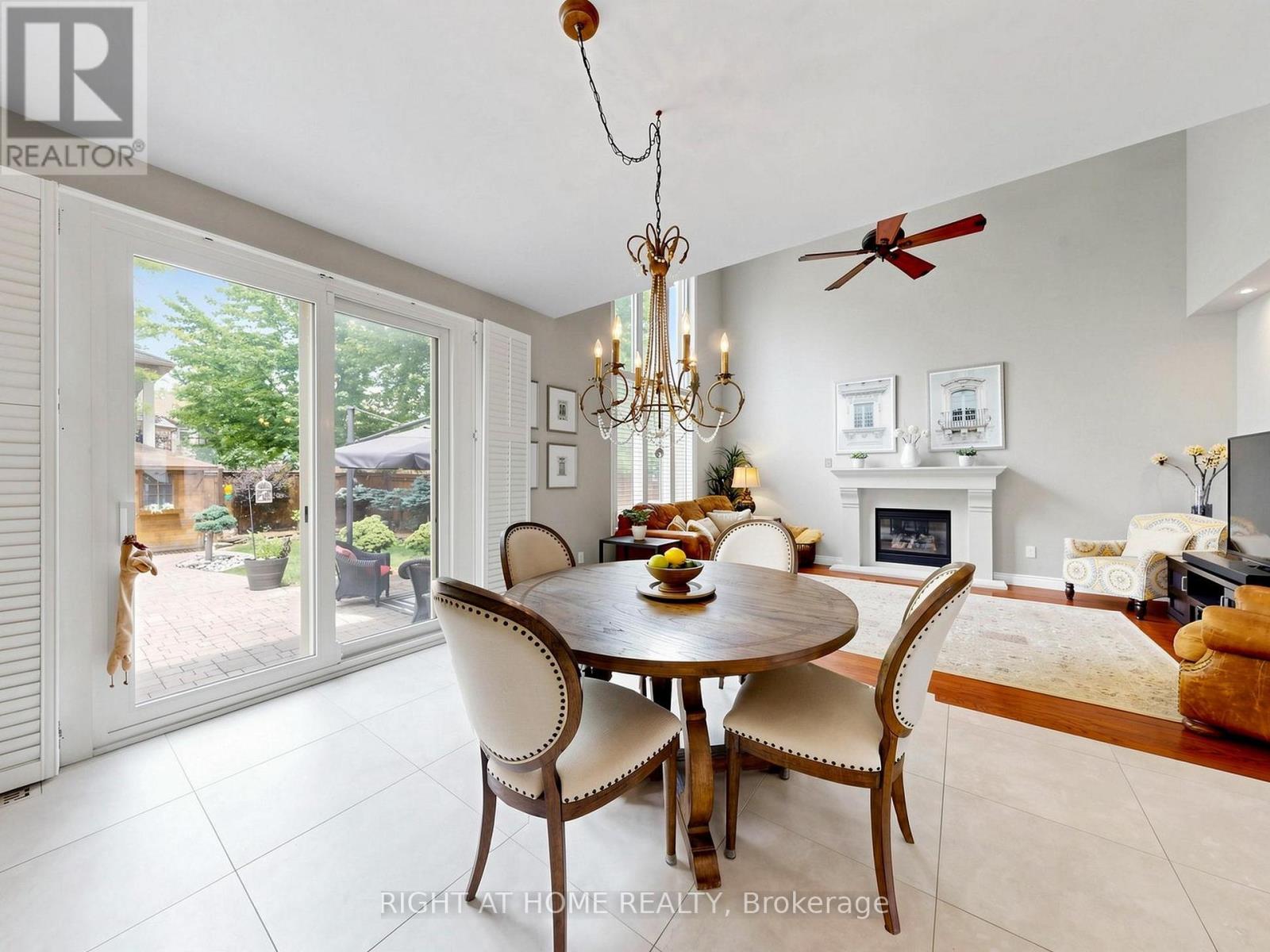 32 LAKE FOREST DRIVE - 18