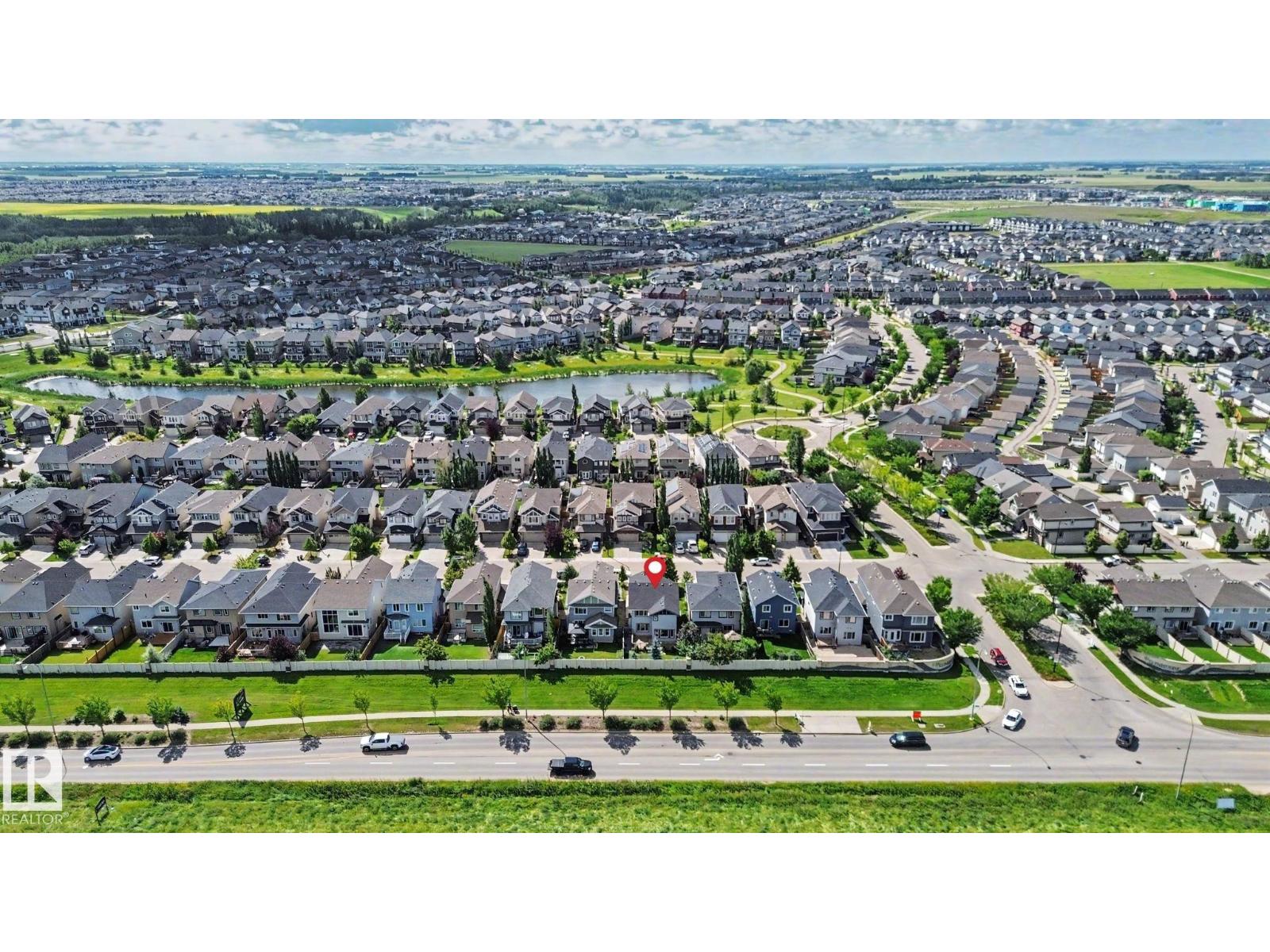 15868 10 AV SW - 68
