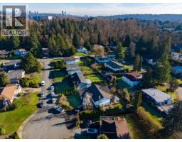 7158 Cardinal Court, Burnaby, BC V5A1Y7 Photo 14