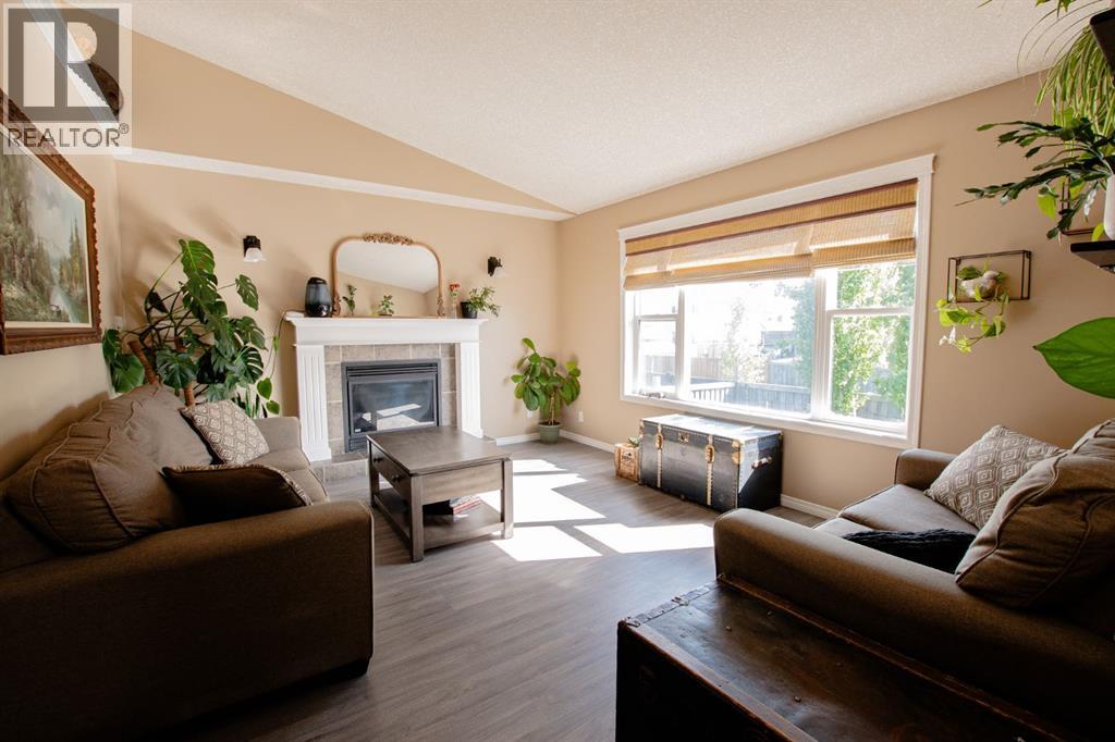 7806 114 Street - Image 11