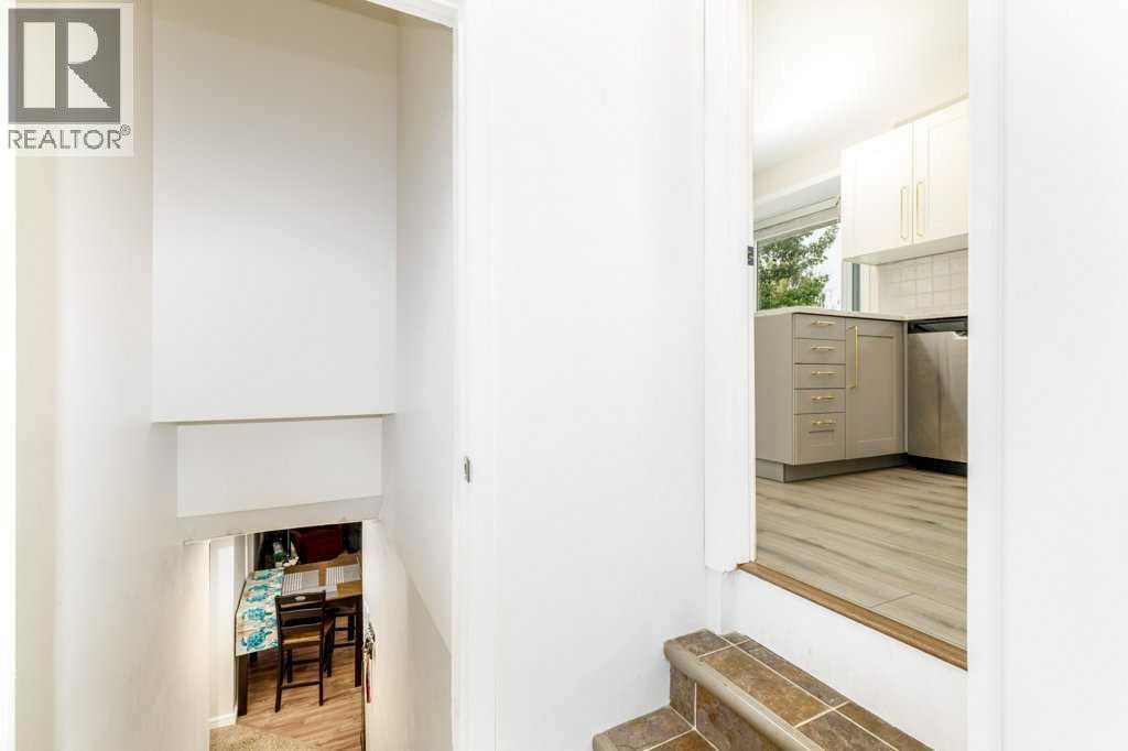 10 Odstone Green - Image 20