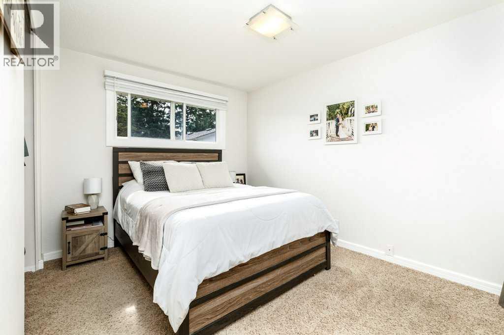 10 Odstone Green - Image 14