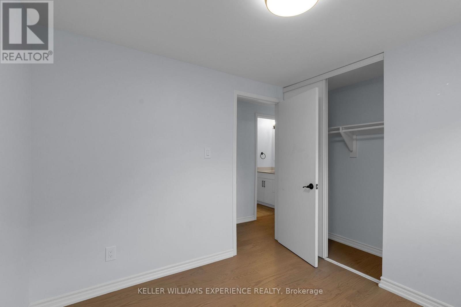 49 DAPHNE CRESCENT - 11