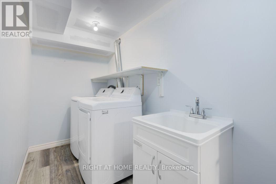 2 Bed, 2 Bath House for Sale in Ottawa – 527 PUMPKIN PATCH PRIVATE, Ottawa – MLS# X13644688 - Image 28