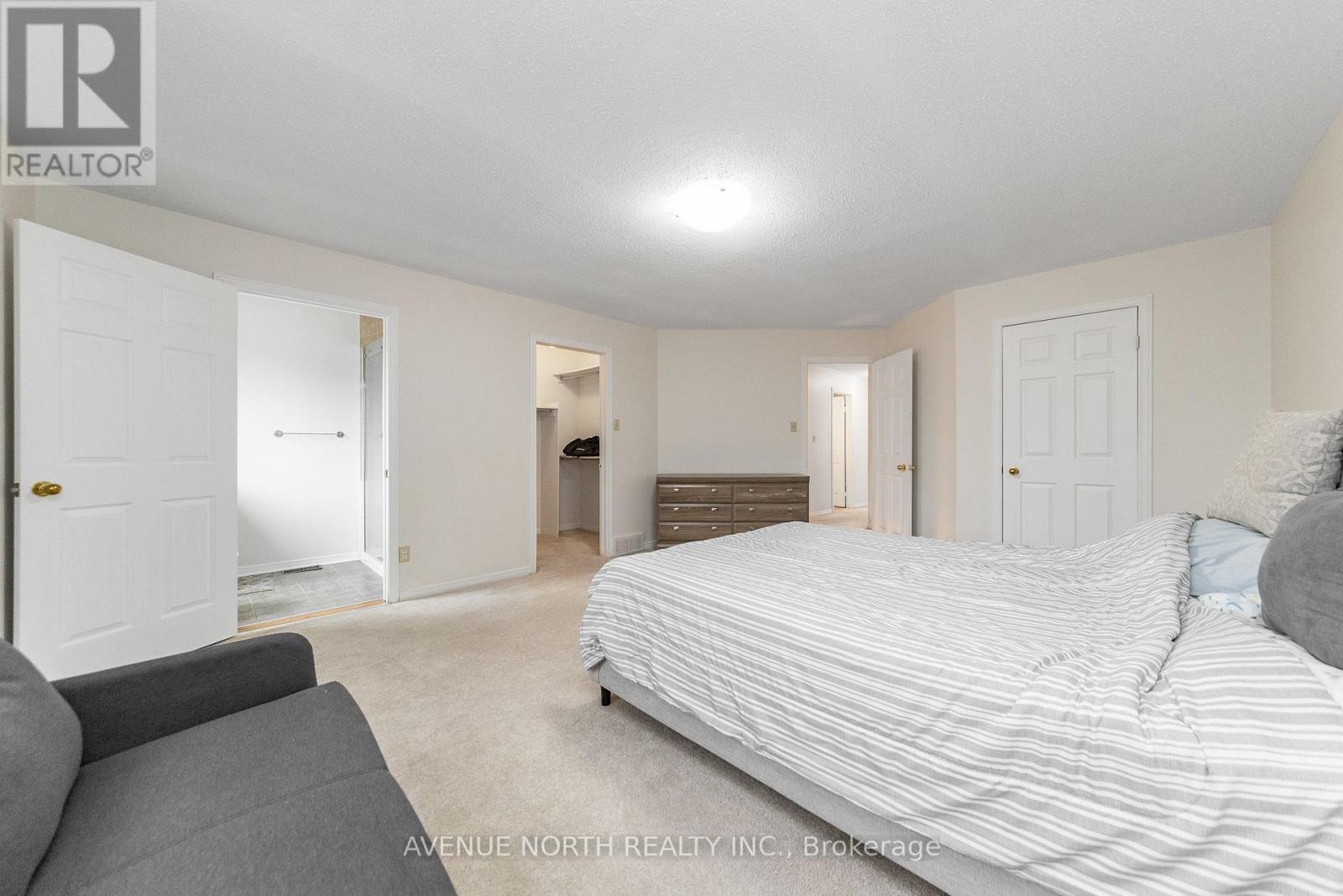 861 KARSH DRIVE - 24