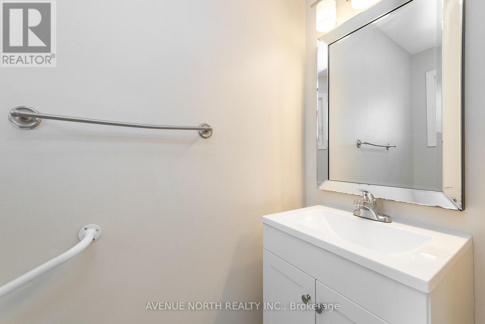 861 KARSH DRIVE - 4