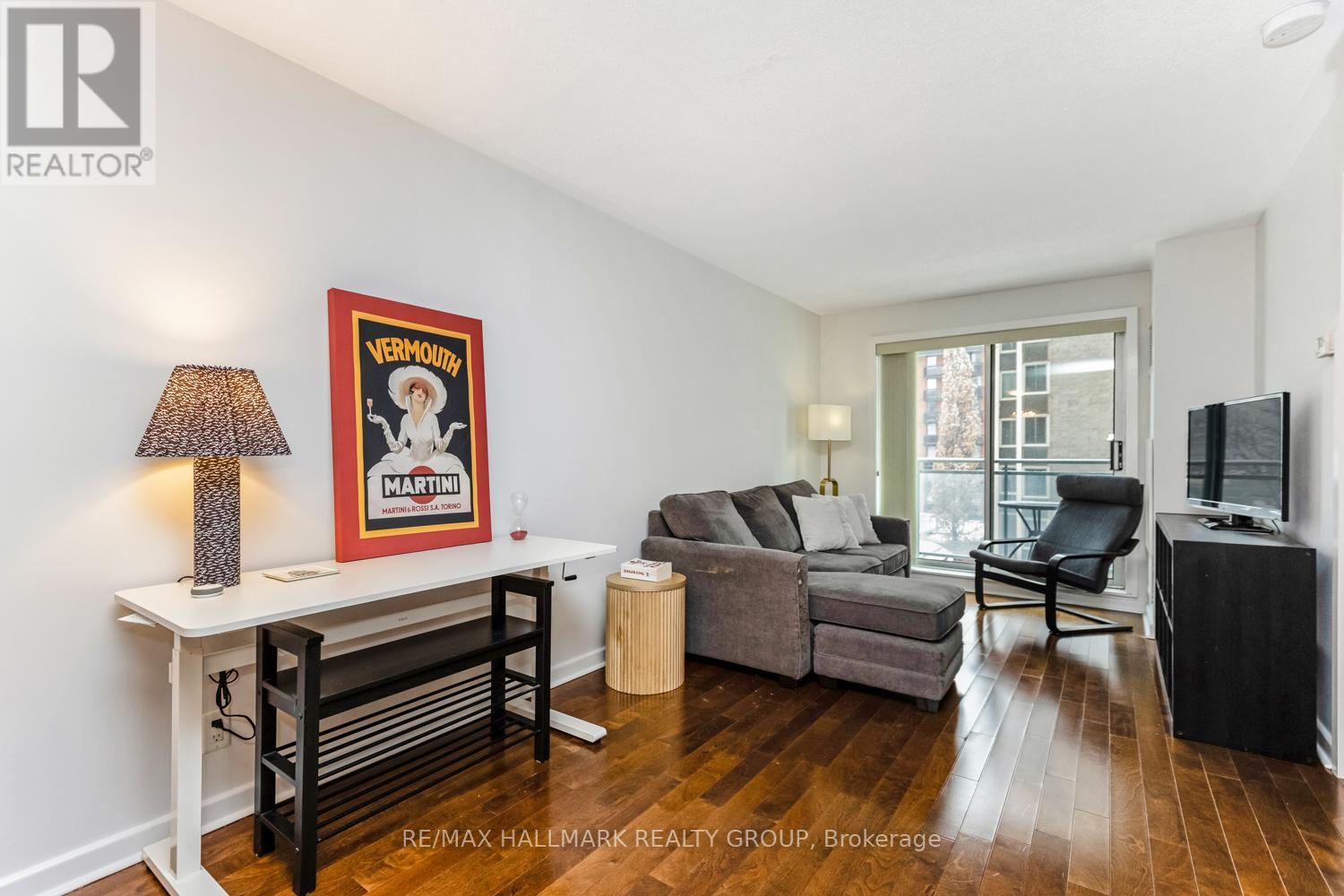1 Bed, 1 Bath Apartment for Sale in Ottawa – 502 – 138 SOMERSET STREET W, Ottawa – MLS# X13644808 - Image 9