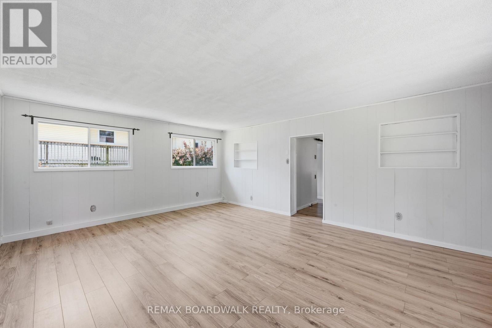 264 BIRCH AVENUE - 21