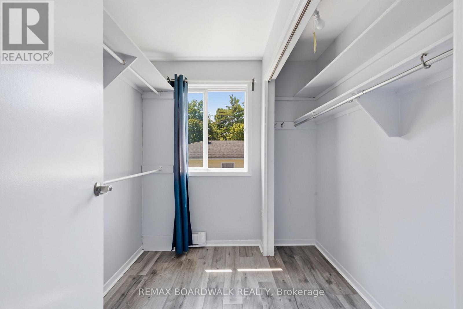 264 BIRCH AVENUE - 30