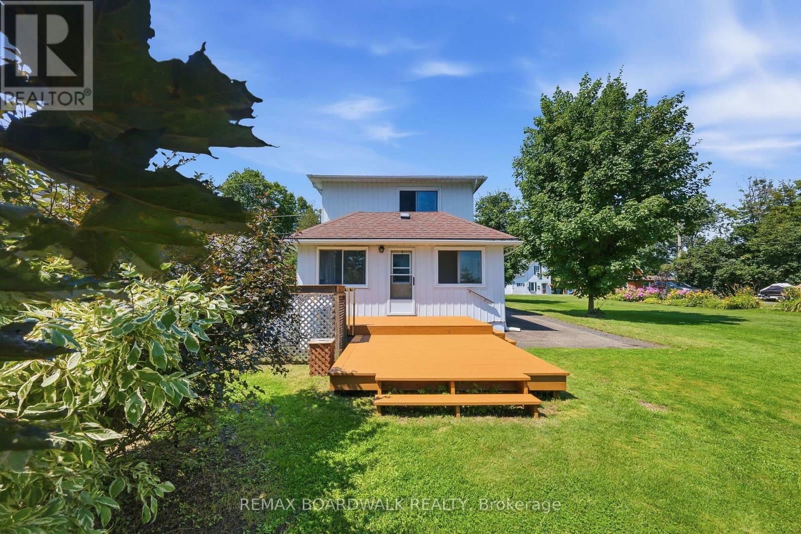 264 BIRCH AVENUE - 33